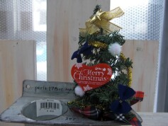 ミニクリスマスツリー
